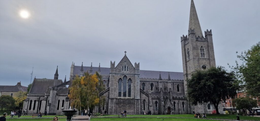 Dublin City Now - St. Patrick's Cathedral